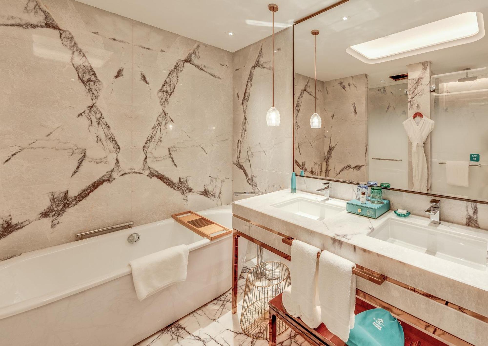 Na Lotus Hotel, A Luxury Collection Hotel, Nanning Extérieur photo